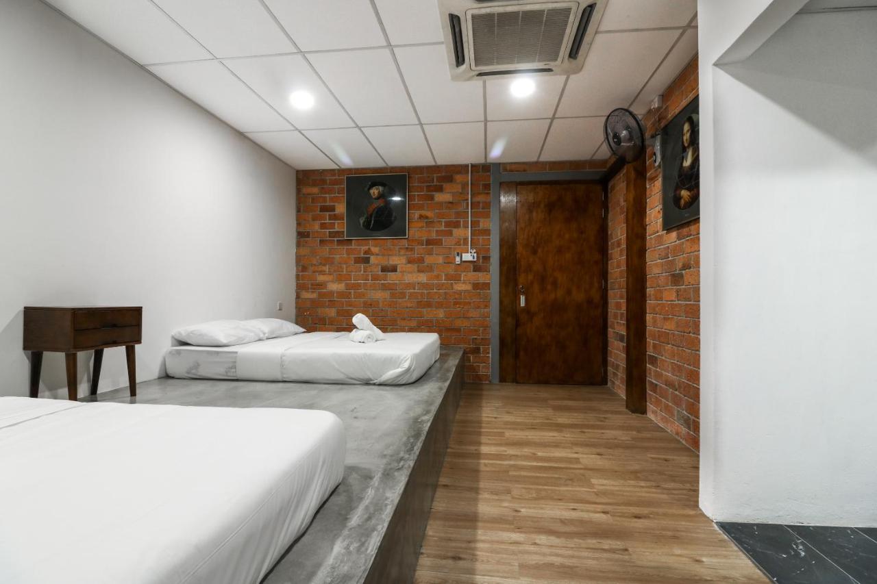 Urbanstay Industrial อิโปห์ ภายนอก รูปภาพ