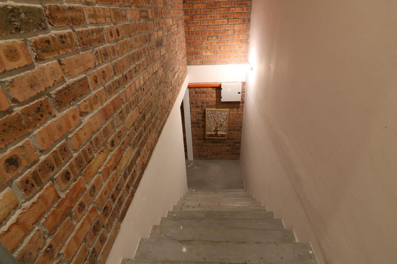 Urbanstay Industrial อิโปห์ ภายนอก รูปภาพ